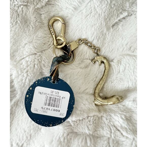 NWT Pottery Barn Teen Harry Potter Nagini Snake Keychain Gold Tone New Hogwarts - Picture 3 of 4